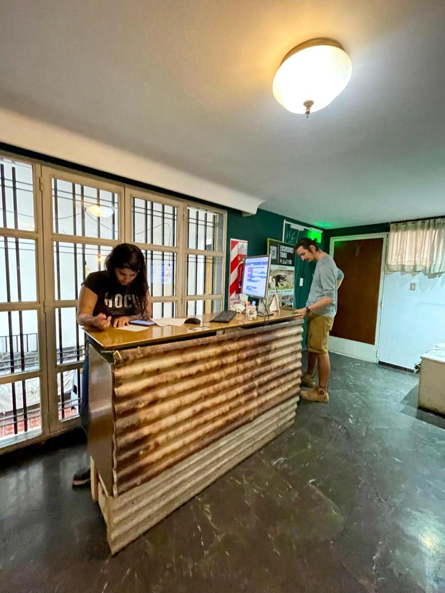 Panda Hostel Mendoza Exterior photo